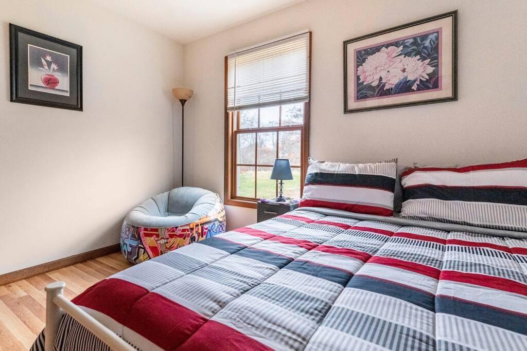 Cheerful Pocono Home Away From Home Albrightsville Экстерьер фото