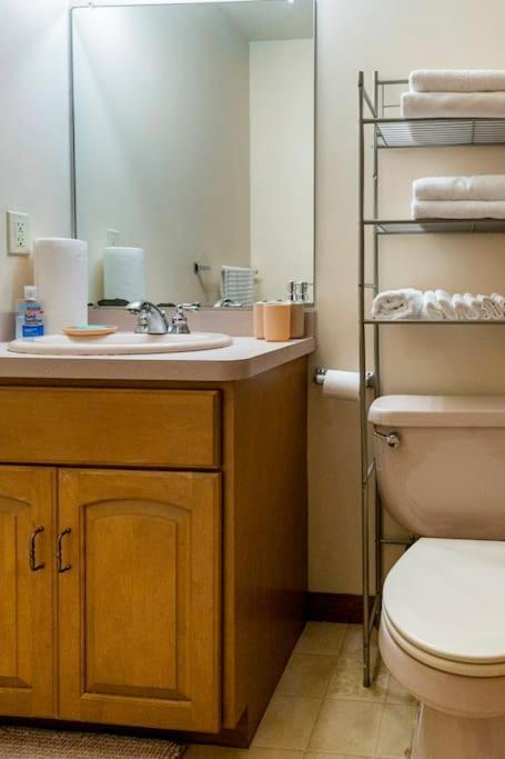 Cheerful Pocono Home Away From Home Albrightsville Экстерьер фото